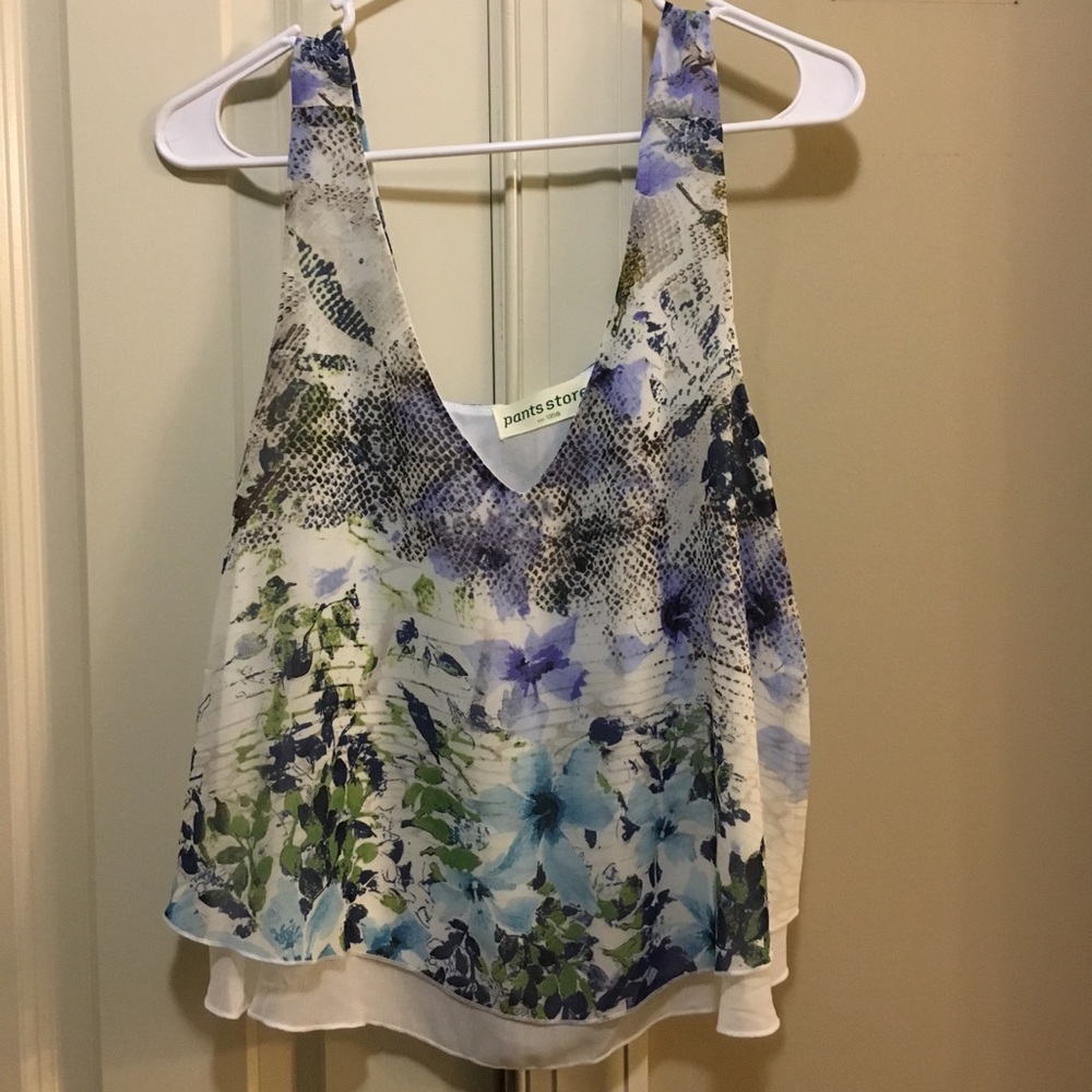 Flowy crop top!